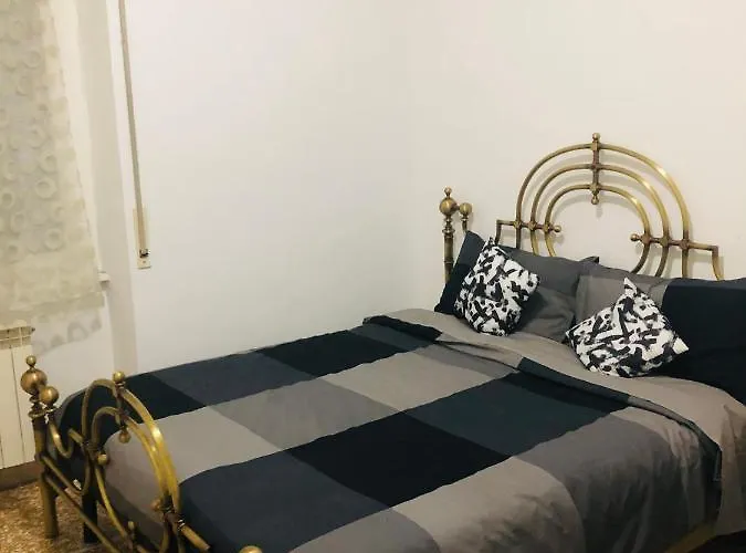 Bed & Breakfast Hèllø